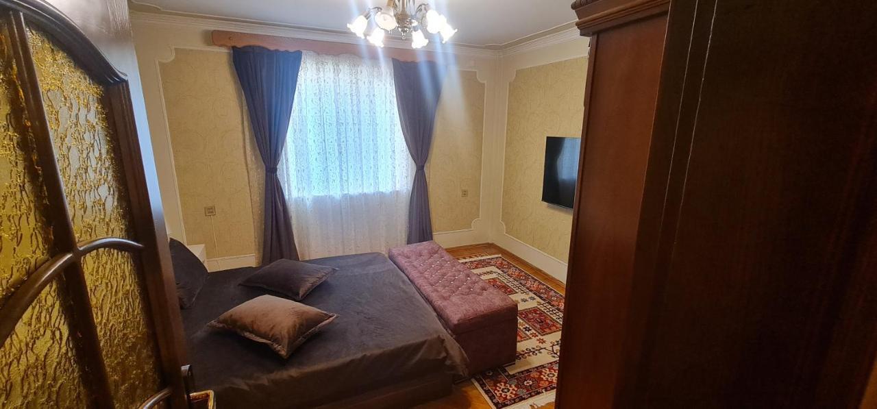 Gold Wall Apartment 바쿠 외부 사진