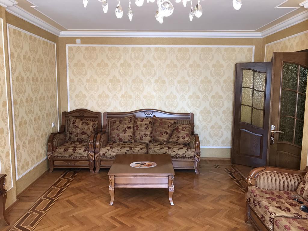 Gold Wall Apartment 바쿠 외부 사진