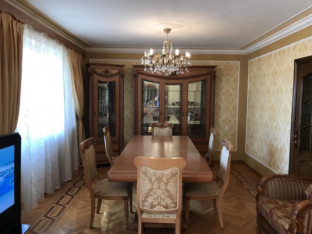 Gold Wall Apartment 바쿠 외부 사진